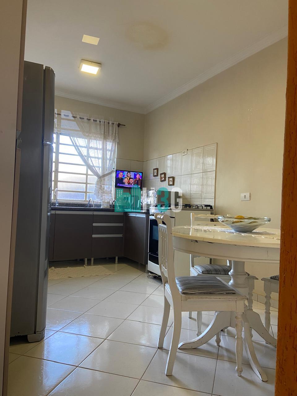 Apartamento à Venda no Edifício Ciappina em Apucarana/Pr