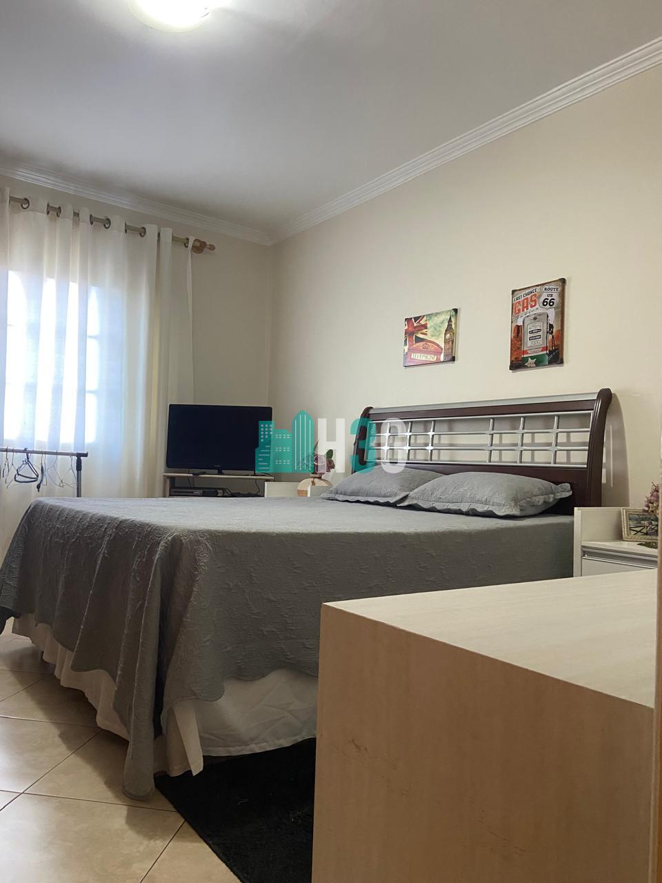 Apartamento à Venda no Edifício Ciappina em Apucarana/Pr