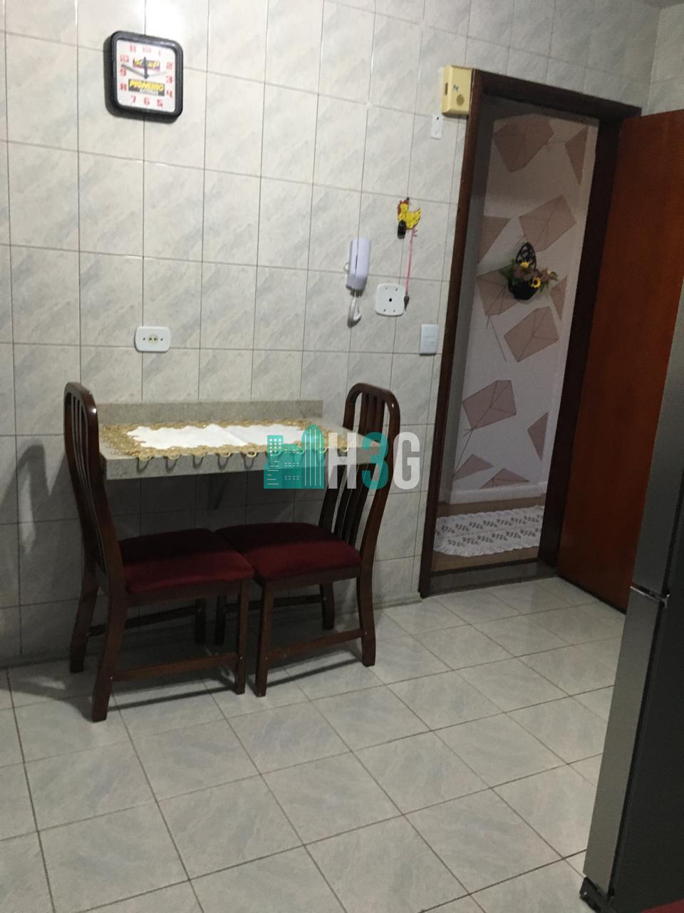 Apartamento á Venda no Edificio Caioba em Apucarana/Pr