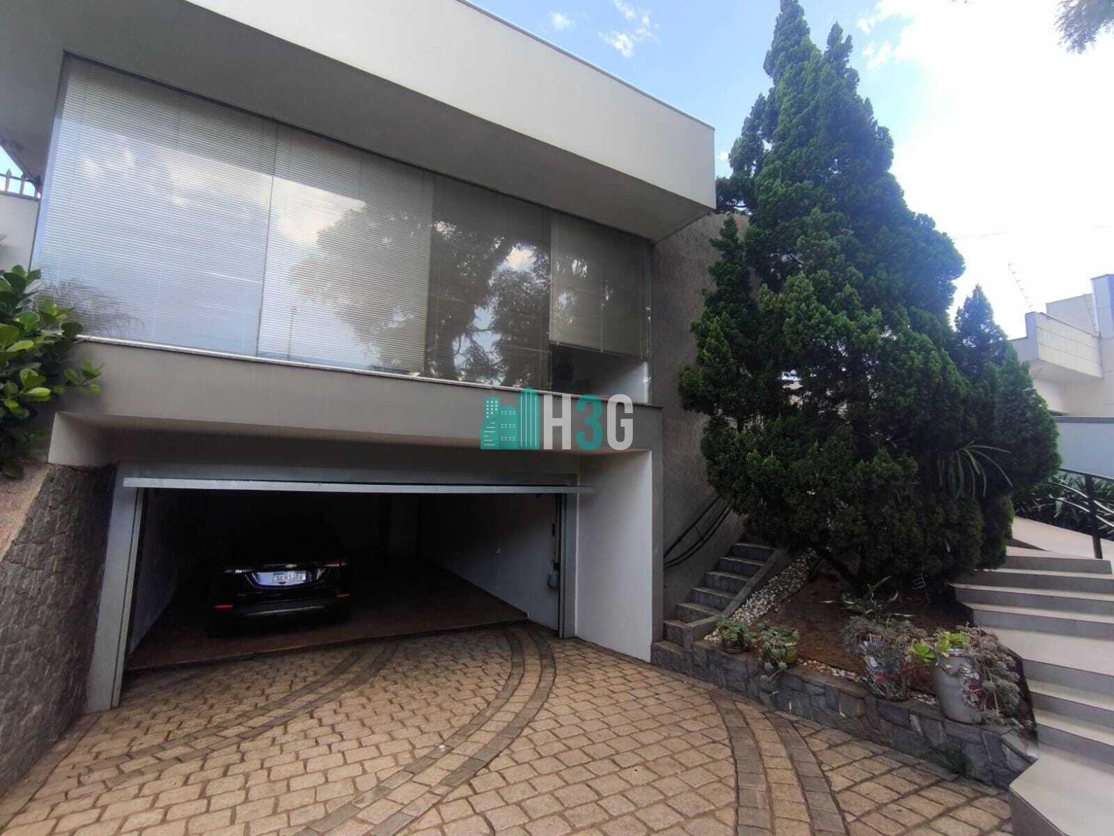 Casa a venda no Centro em Apucarana/Pr