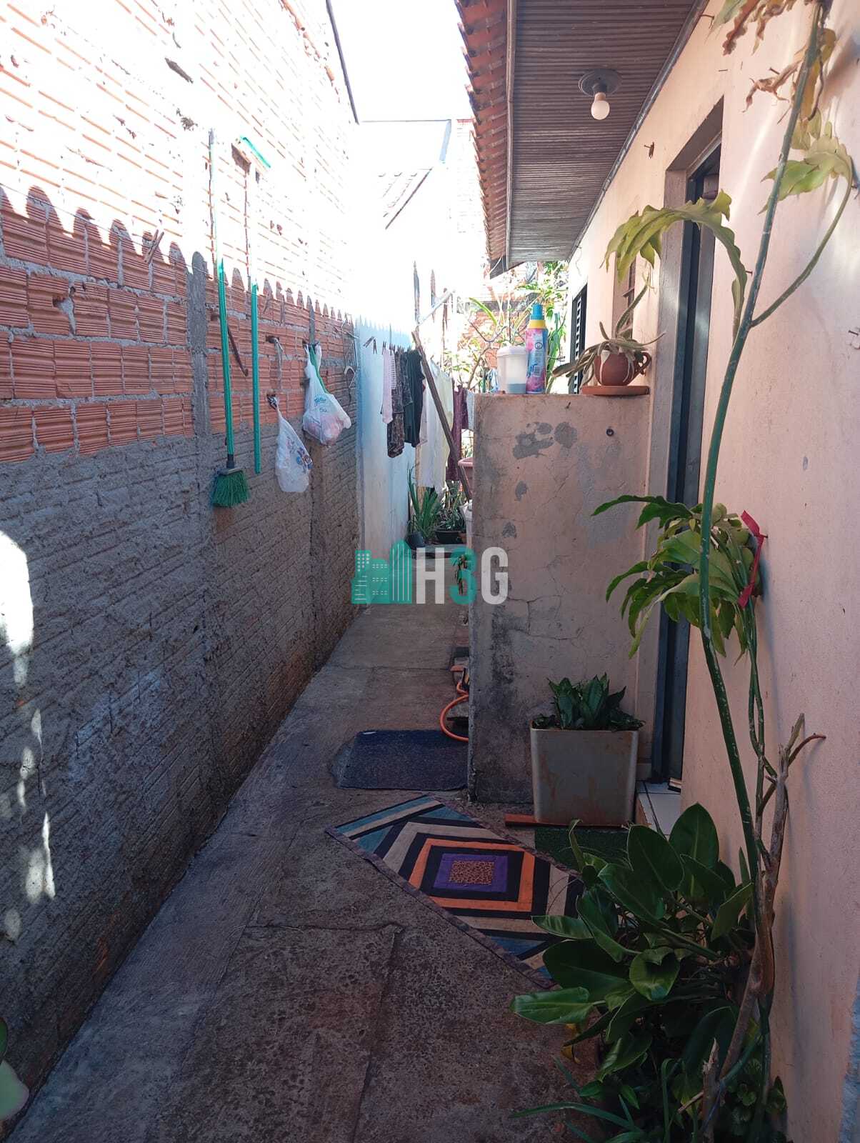 Casa à Venda no Lot. Resid. Jaçana - Apucarana-Pr