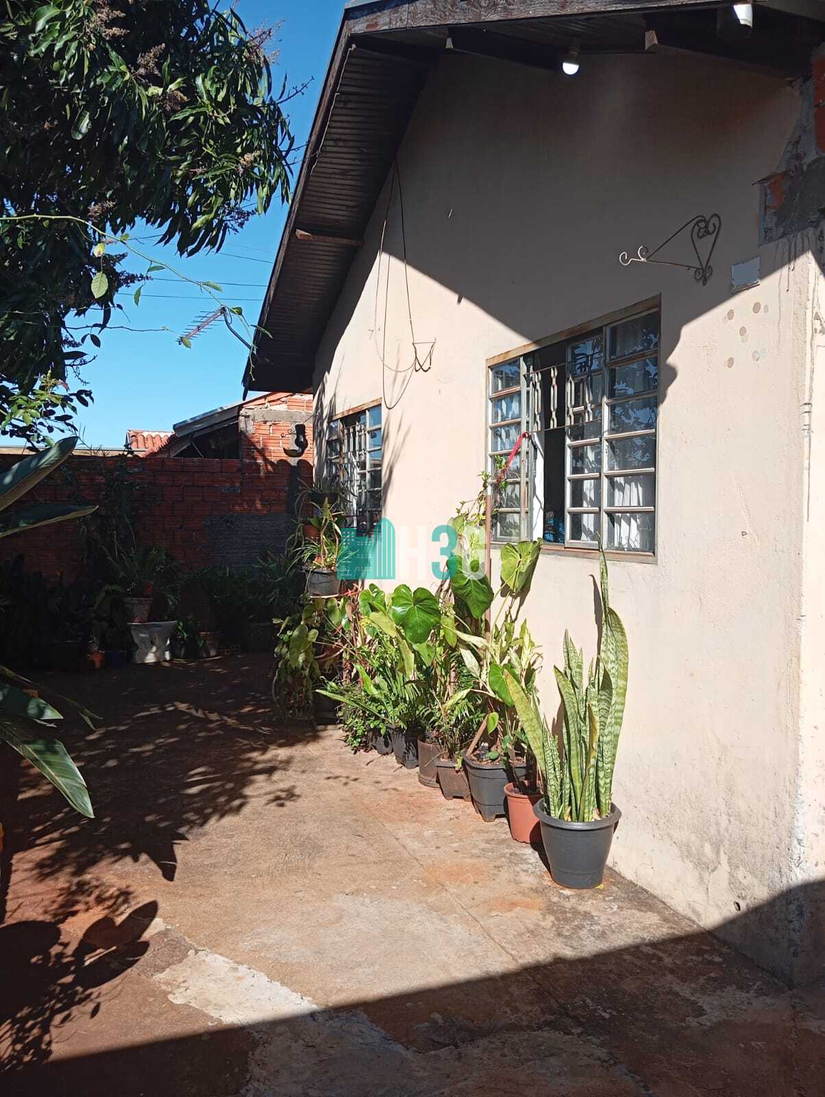 Casa à Venda no Lot. Resid. Jaçana - Apucarana-Pr