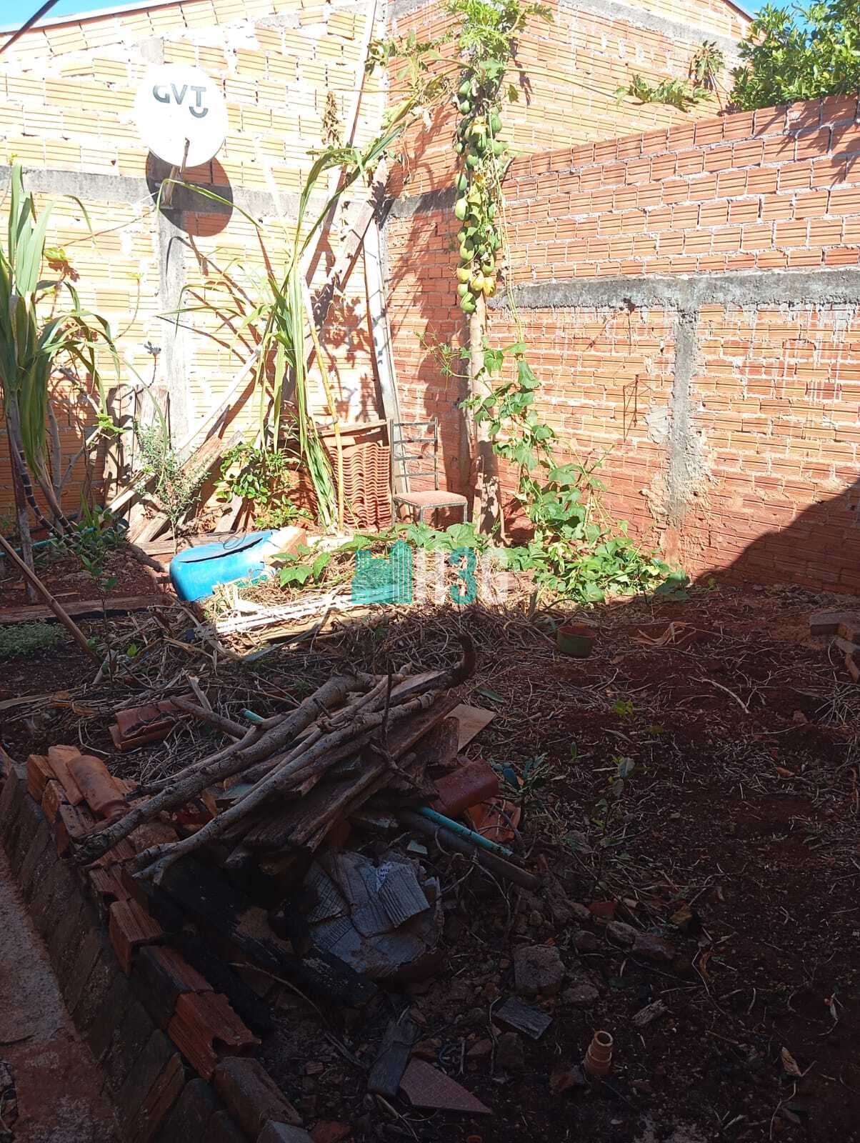 Casa à Venda no Lot. Resid. Jaçana - Apucarana-Pr
